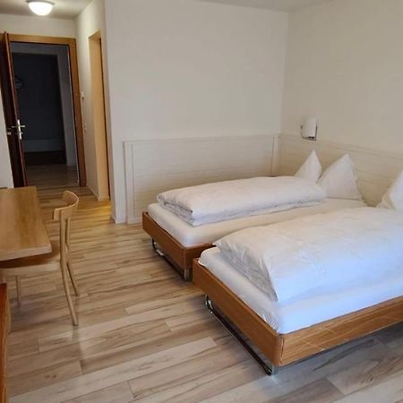 Hotel Breiti Bachenbulach 外观 照片