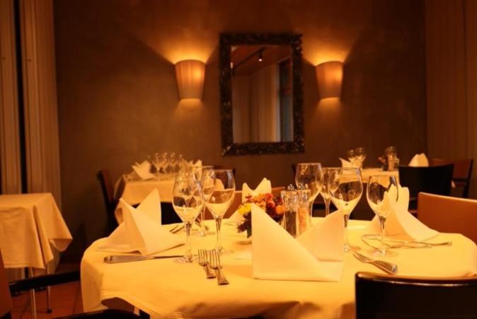 Hotel Breiti Bachenbulach 外观 照片