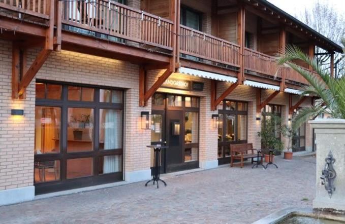 Hotel Breiti Bachenbulach 外观 照片